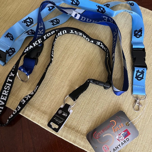 College BUNDLE ~ 3 College Landyards ~ DUKE, UNC, Wake Forest ~NWT - Picture 2 of 3